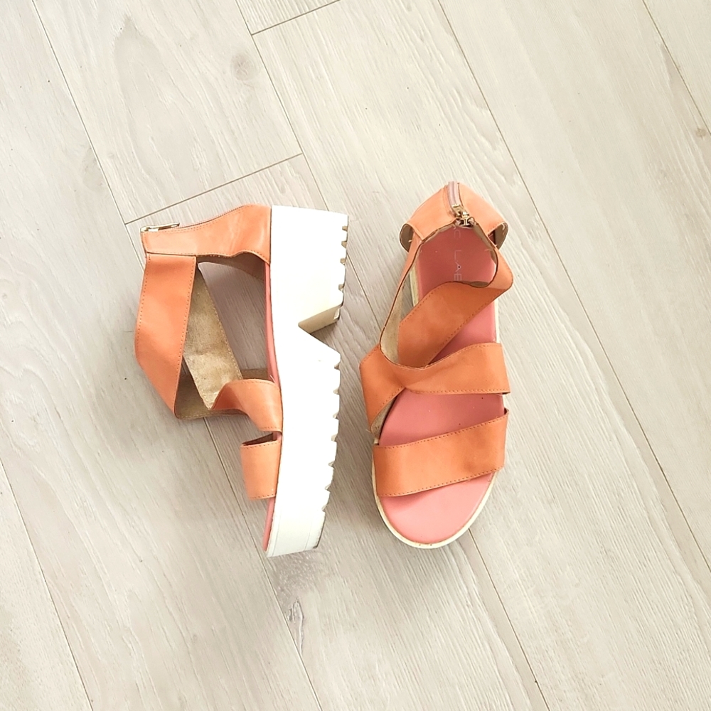 Platform Sqndql